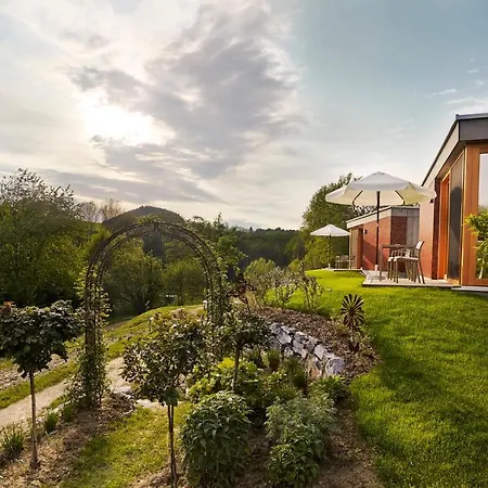 Triad Wiener Alpen Bett Dz *