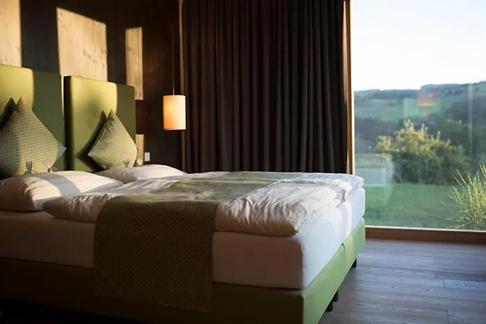 Triad Wiener Alpen Bett Dz Lodge Bad Schonau